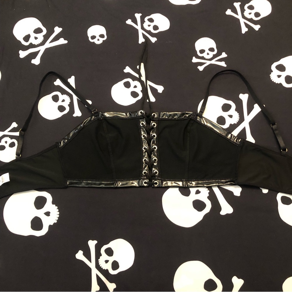black corset crop top - Picture 5 of 6